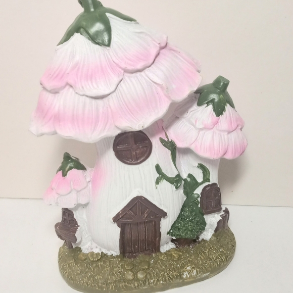 Mini Gnome Village - Picture 6 of 12
